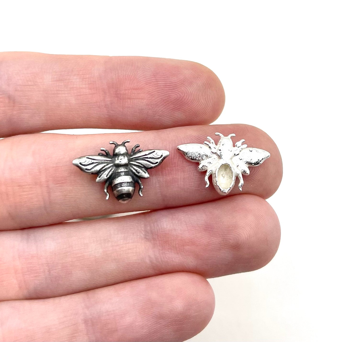 Large Honey Bee Casting 925